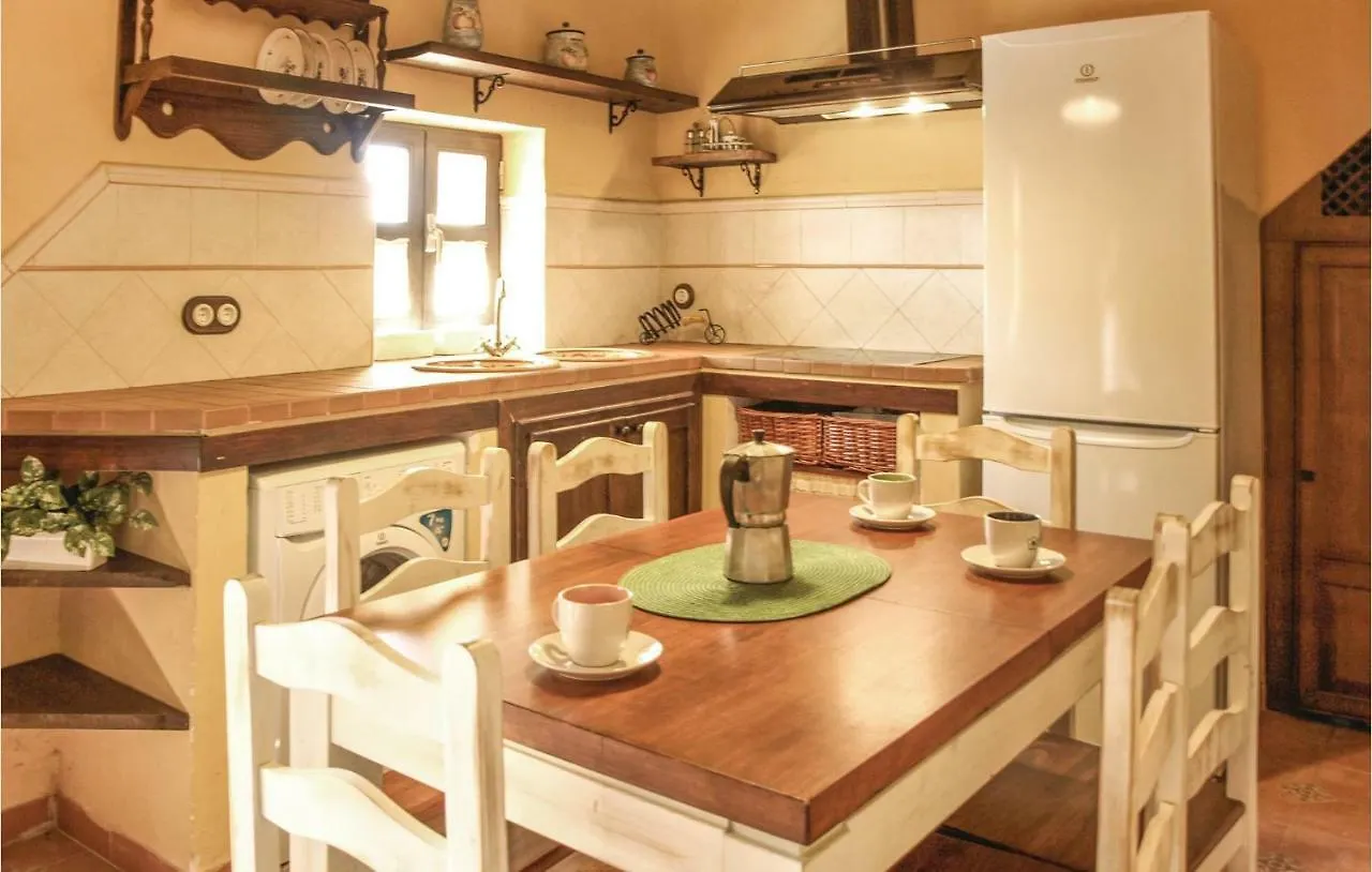 4 Bedroom Nice Home In Villanueva Del Duque Holiday home